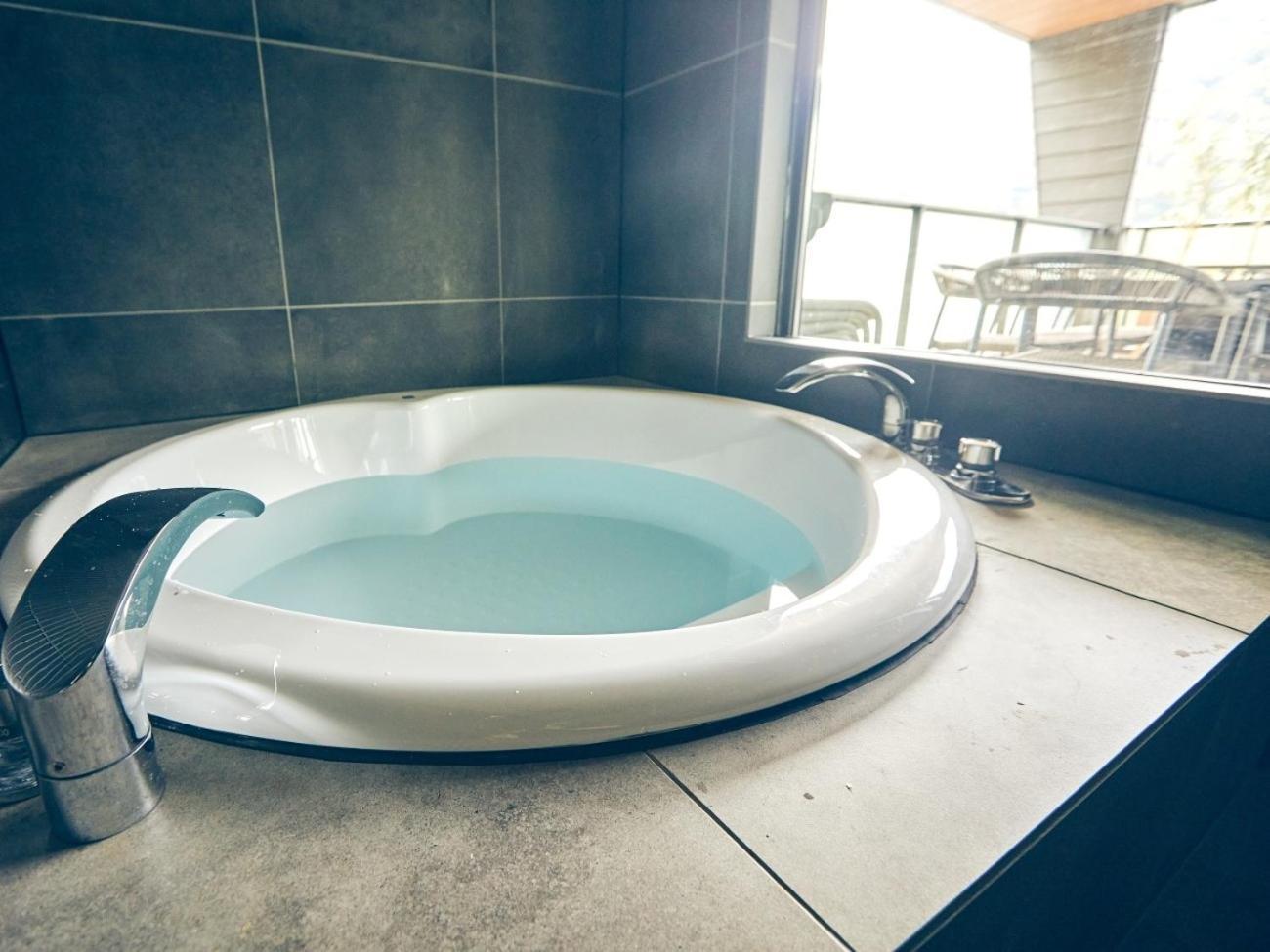 ルクス箱根湯本 Lux Hakone Yumoto Villa Eksteriør billede